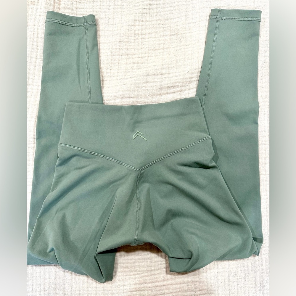 Sage Oner Active Timeless Leggings in size Small - Picture 3 of 3